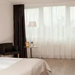 Wyndham Atrium 4*