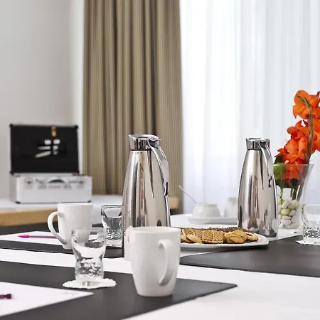 Wyndham Atrium 4* Hannover