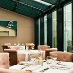 Wyndham Atrium Szálloda