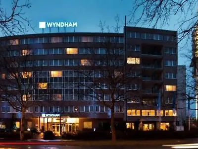 Отель Wyndham Atrium Ганновер