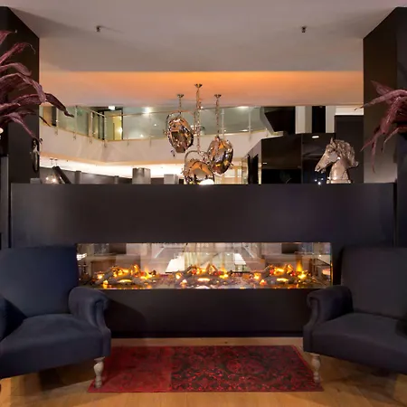 温德姆汉诺威庭酒店 4*